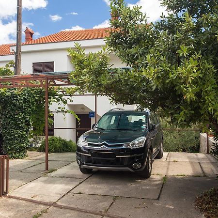 Apartmán Adora Krk Town Exteriér fotografie