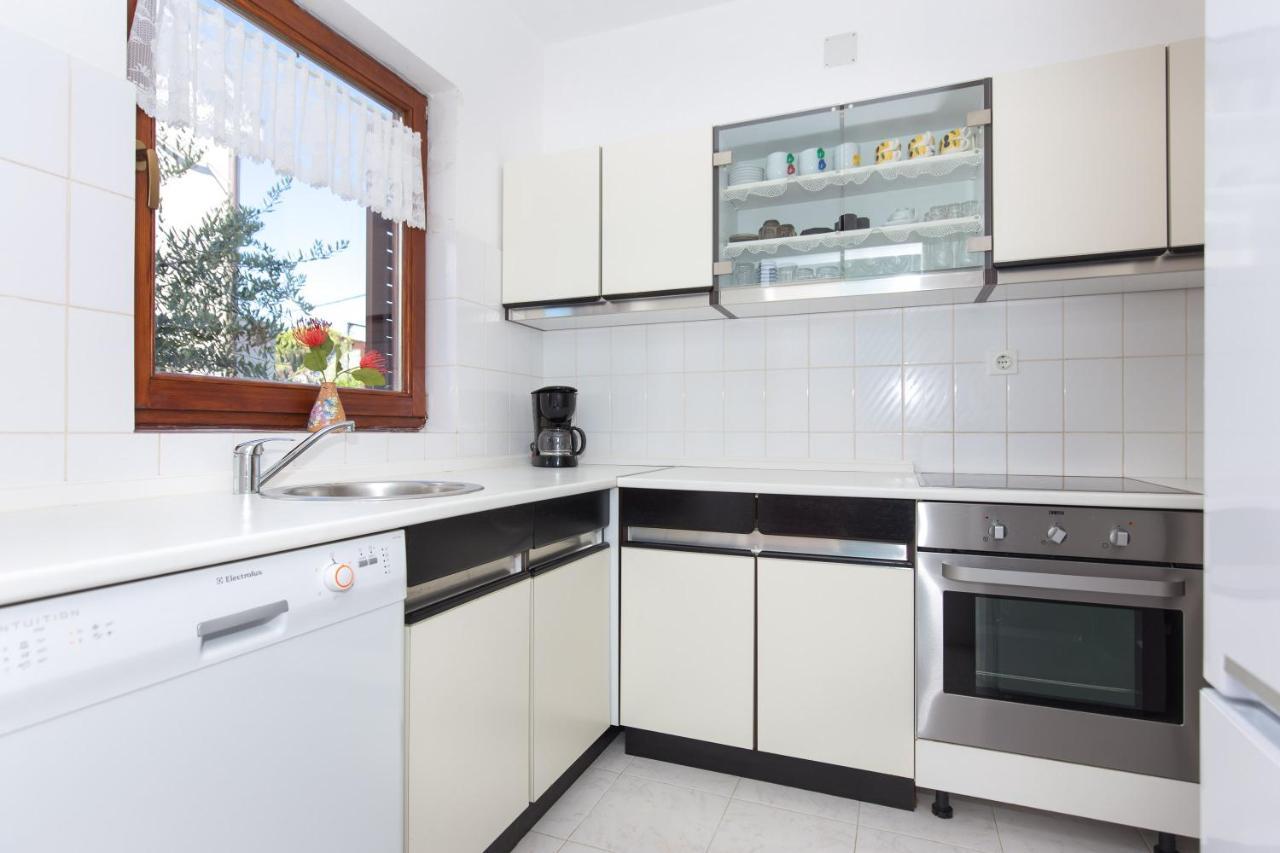Apartmán Adora Krk Town Exteriér fotografie