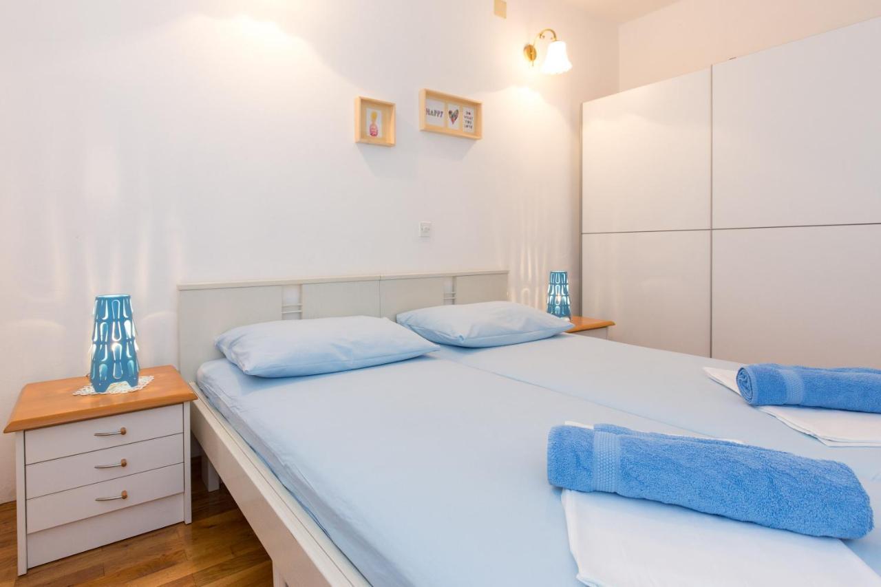 Apartmán Adora Krk Town Exteriér fotografie