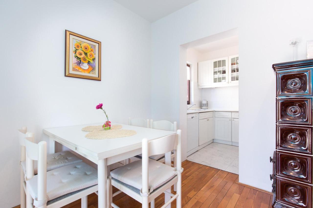 Apartmán Adora Krk Town Exteriér fotografie
